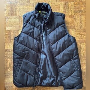 Xersion Black Quilted Puffer Vest US 14-16 large